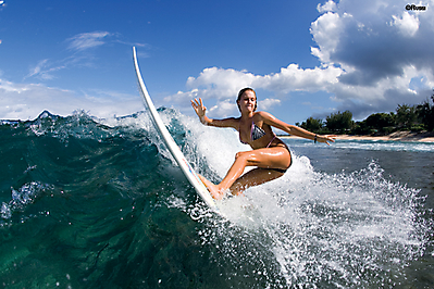 girls go surf